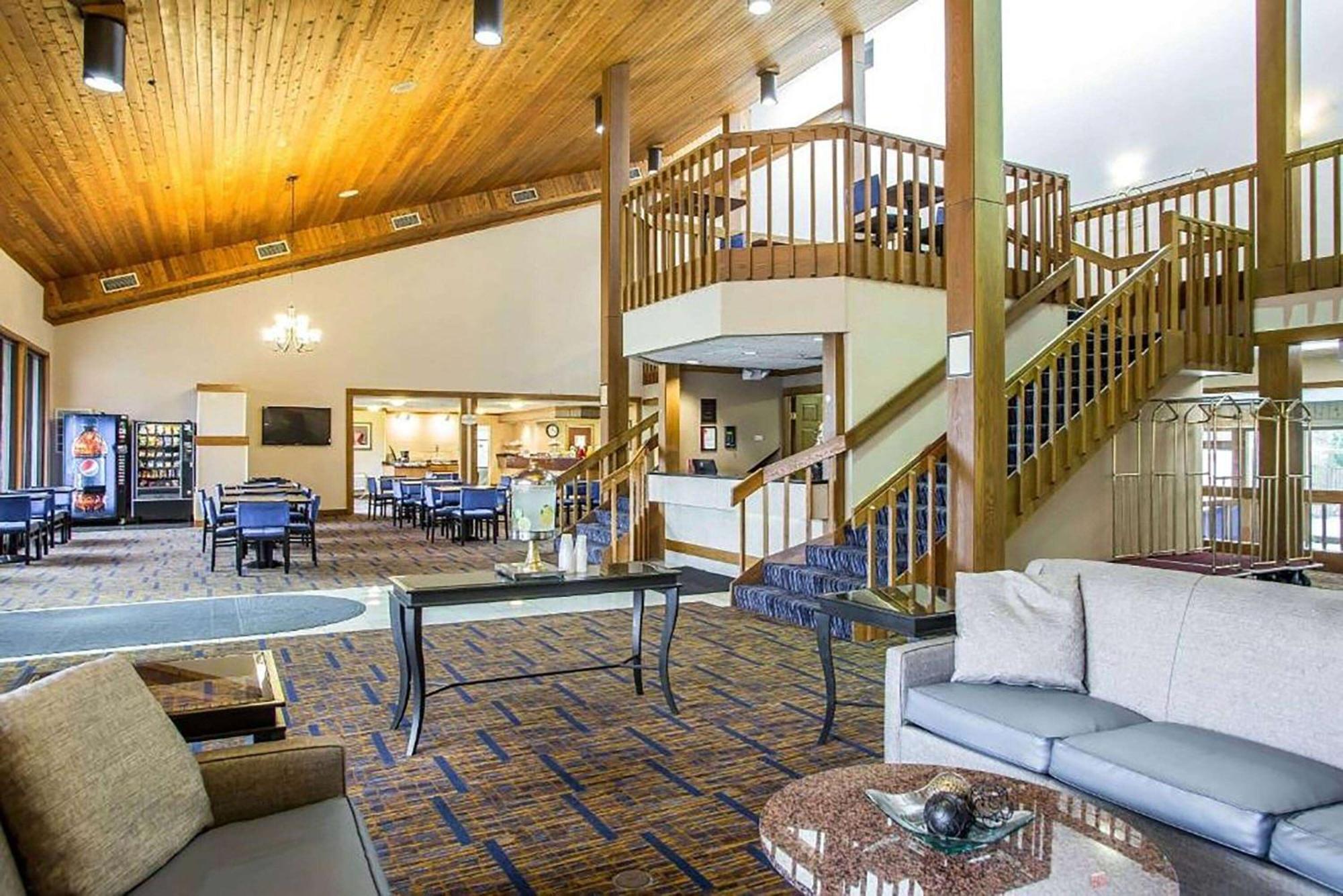 Howard Johnson By Wyndham Merrillville Exterior foto