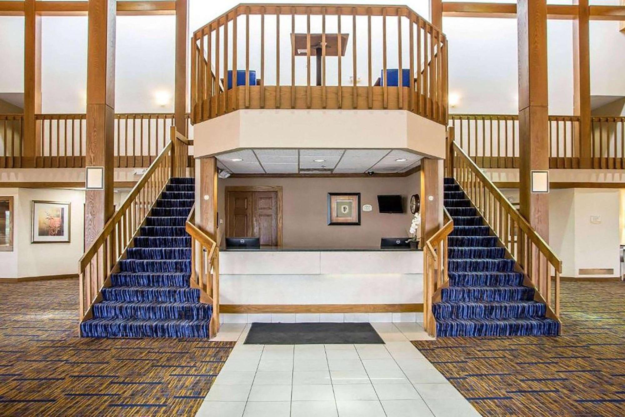 Howard Johnson By Wyndham Merrillville Exterior foto